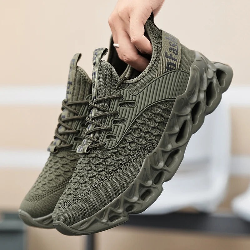 Men’s AeroMesh Sneakers