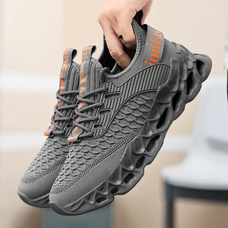 Men’s AeroMesh Sneakers